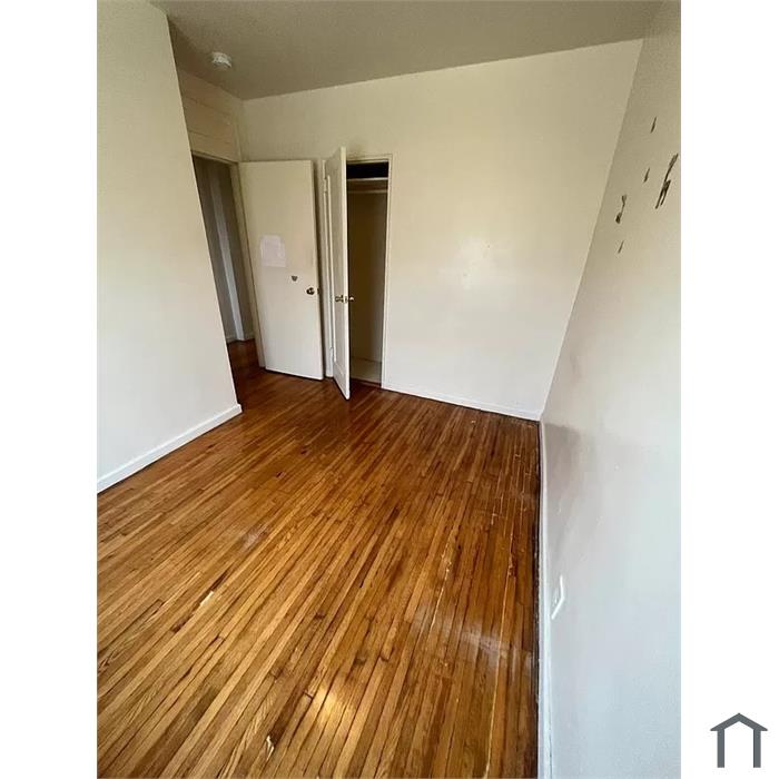 1355 New York Ave