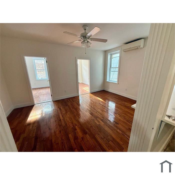 364 Legion St