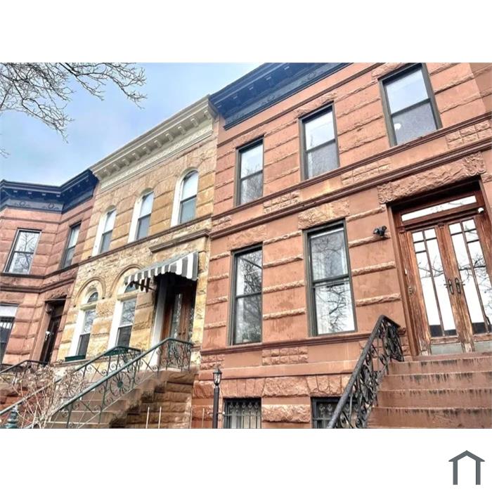763 Jefferson Ave