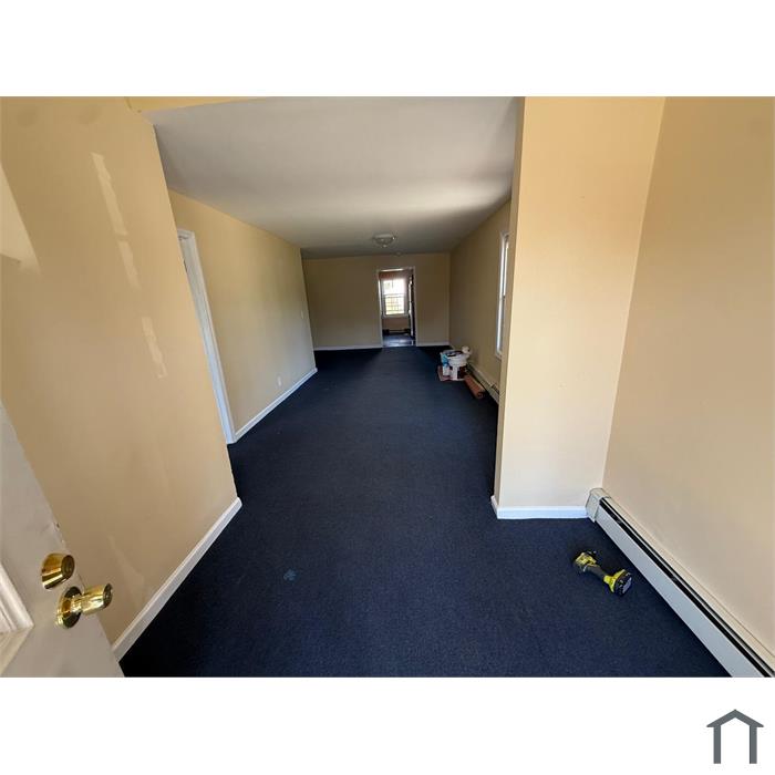 26 Champlain Ave