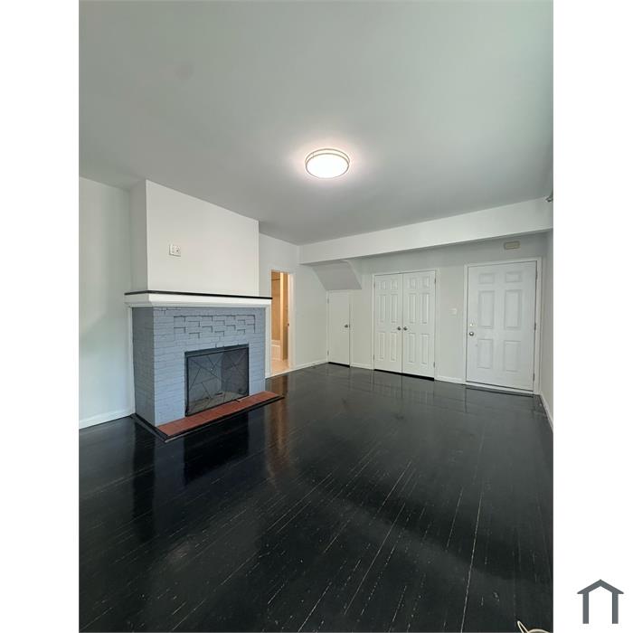 1315 Cornaga Ave