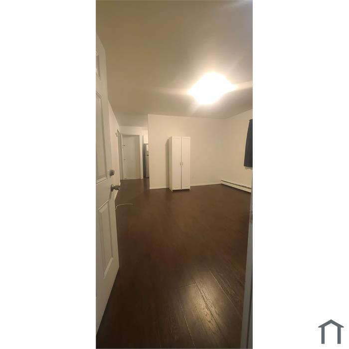 27 Manchester Rd