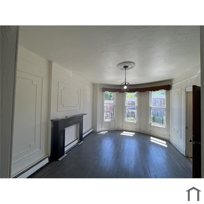 44 Benkard Ave
