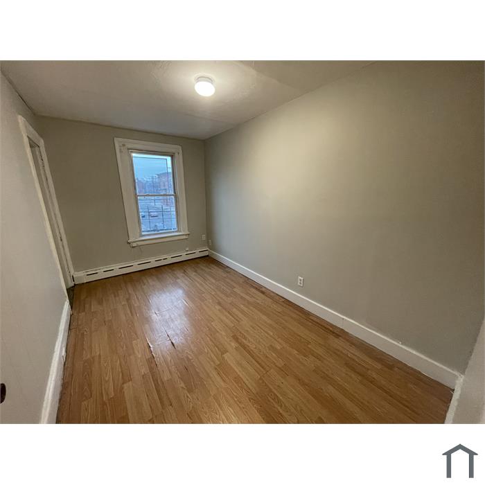 11 S Johnston St