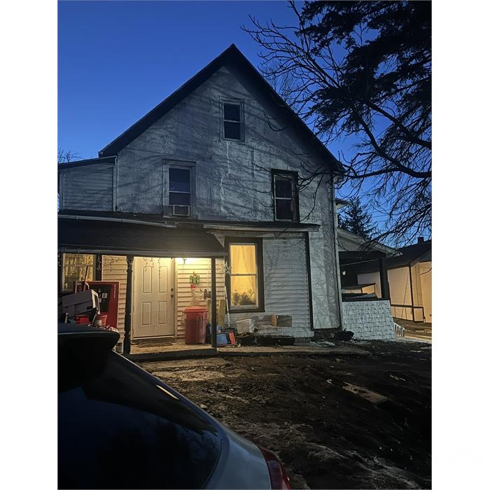 44 Webster Ave