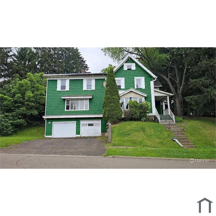 138 Gaylord St