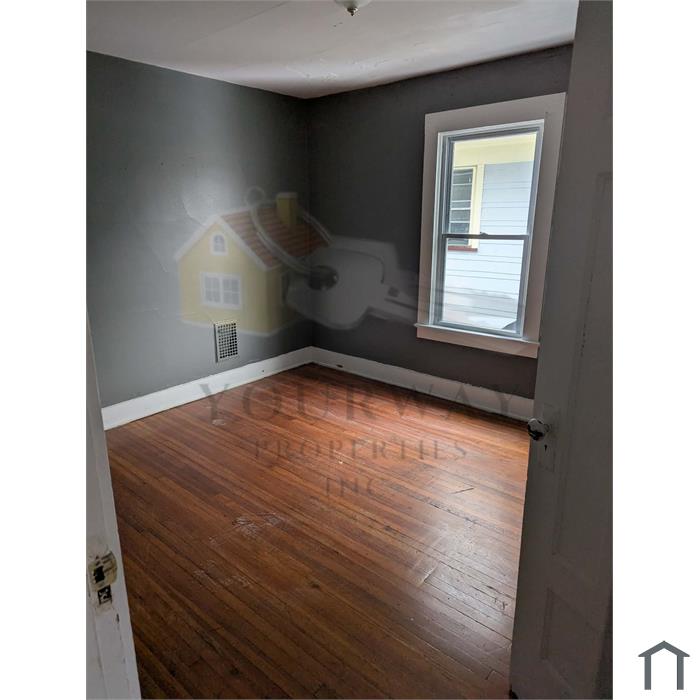 223 Rosewood Ter