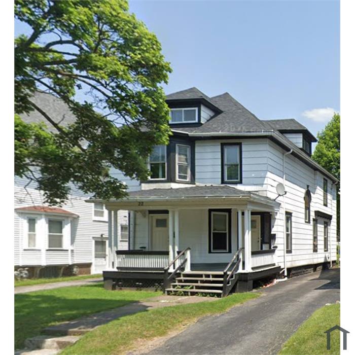 22 Warwick Ave