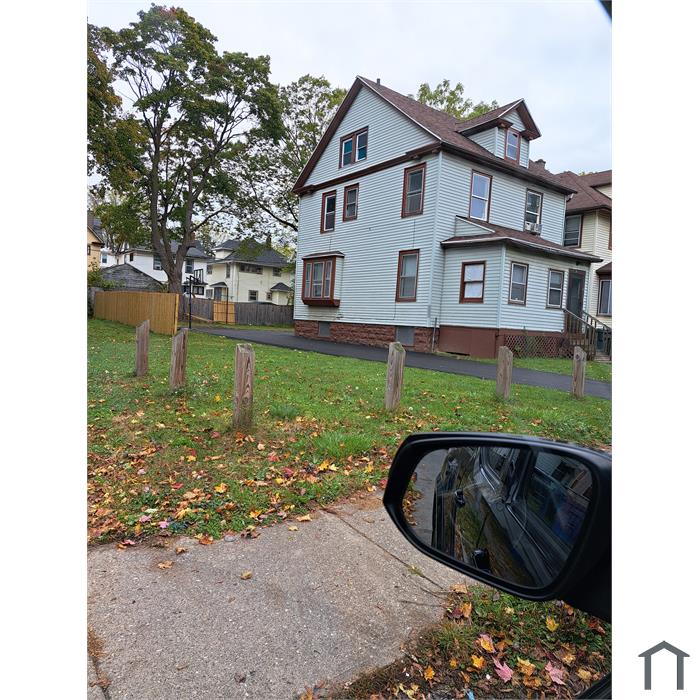 4 Bedroom Single Family House 76 Blvd in Rochester, NY