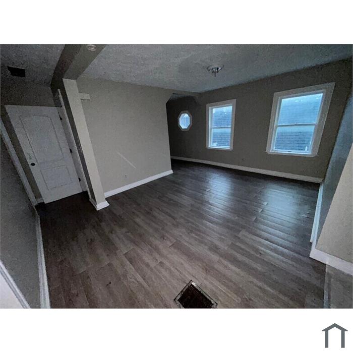 83 Taylor St