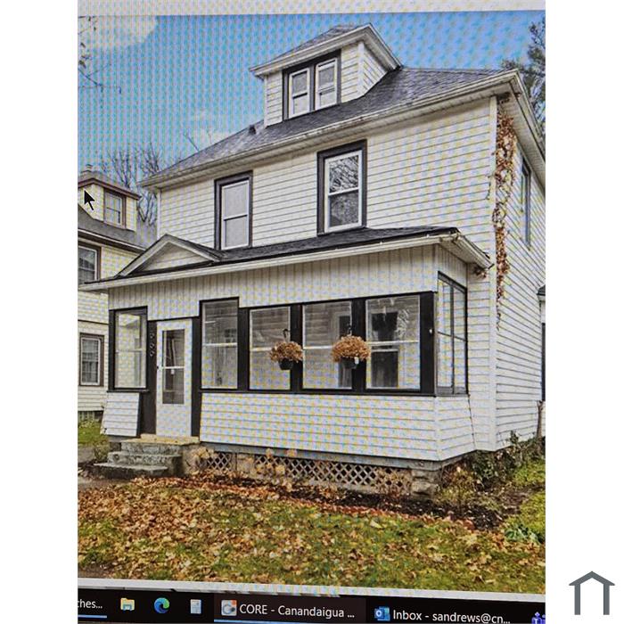 569 Sawyer St