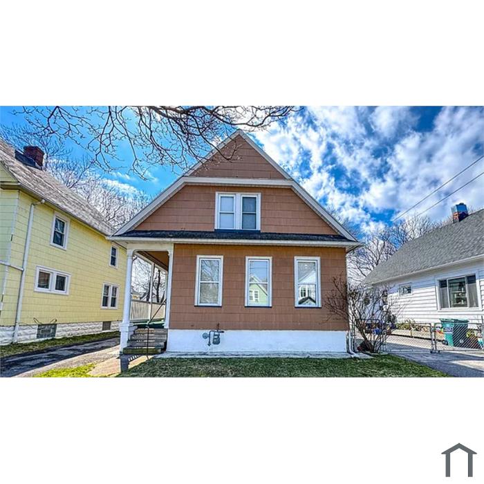101 Van Stallen St