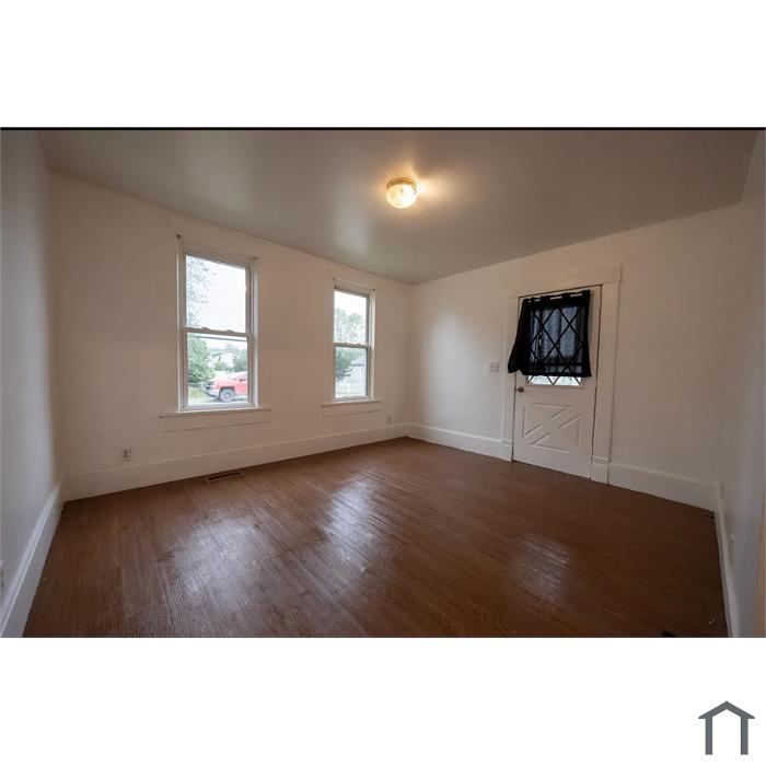 439 Arlington Ave