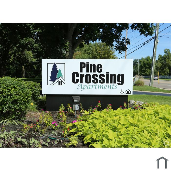 Pine Crossing Apartments