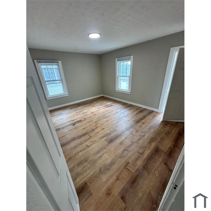 281 N Ogden Ave