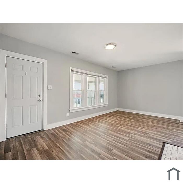 833 Lilley Ave