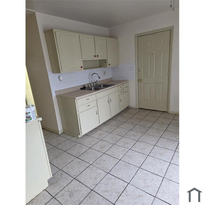 1595 Burley Dr