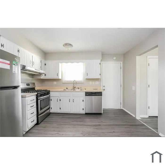 1410 Fairbank Rd