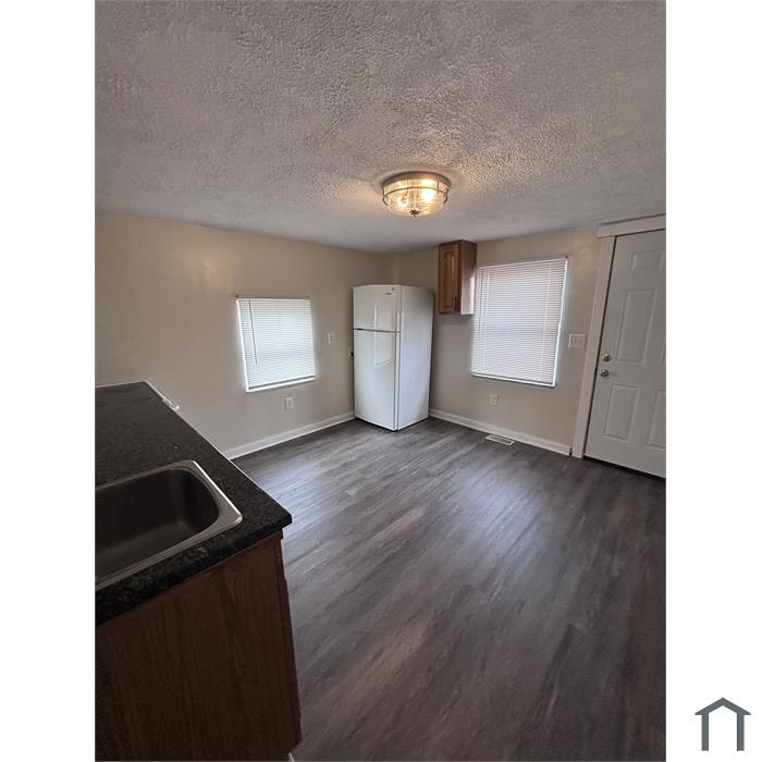 202 Delray Rd