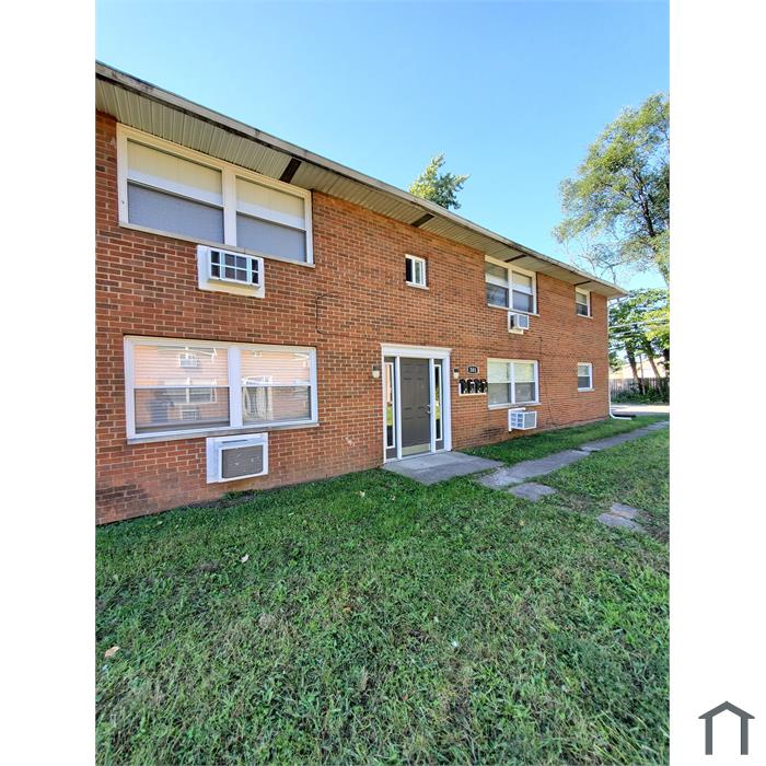 2 Bedroom Apartment 301 S Napoleon Ave in Columbus, OH