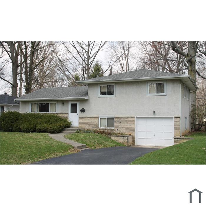 4744 Robinhood Park