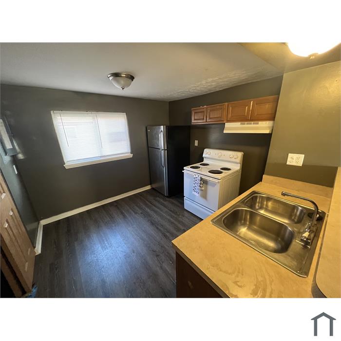 3614 Cushing Dr