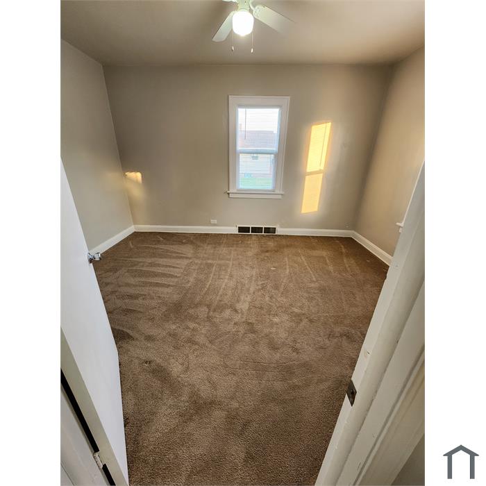 255 Licking St