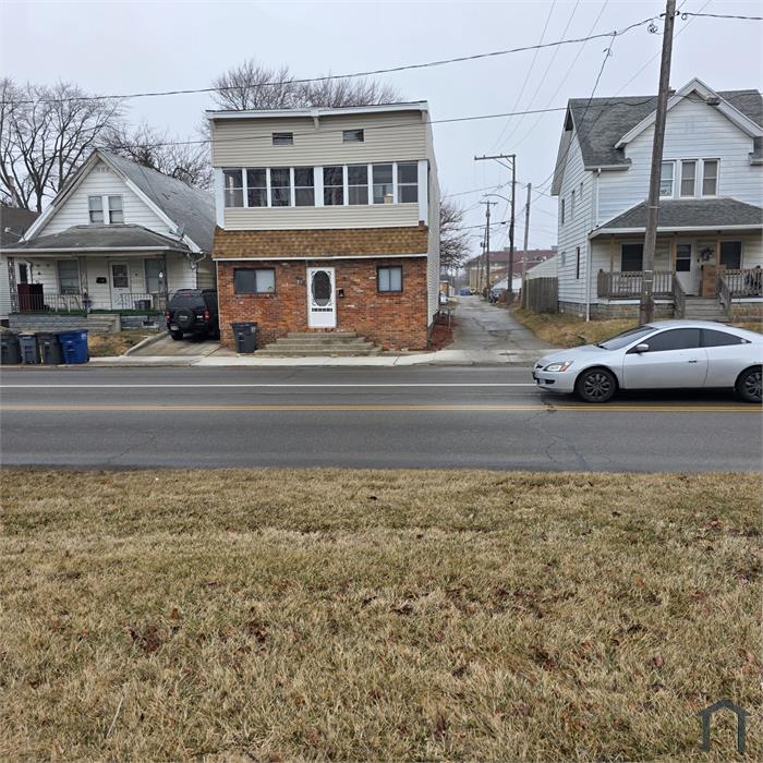 1411 Navarre Ave