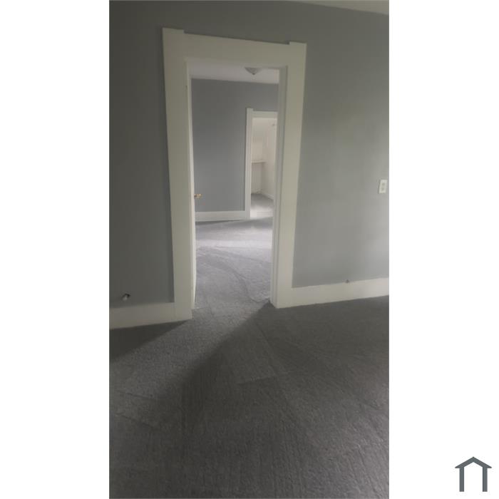 540 1/2 E Central Ave