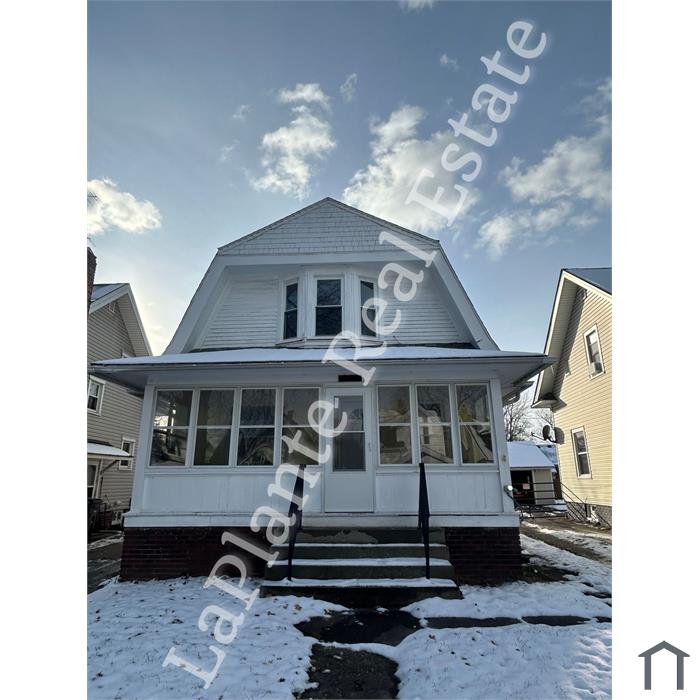 926 Ogden Ave