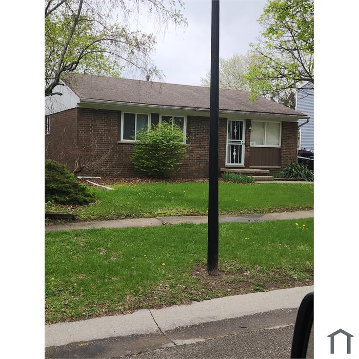 802 Butterfield Dr