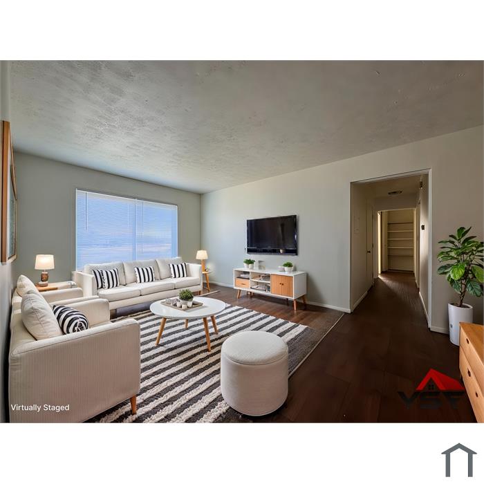 Eastpointe Apartments & Townhomes