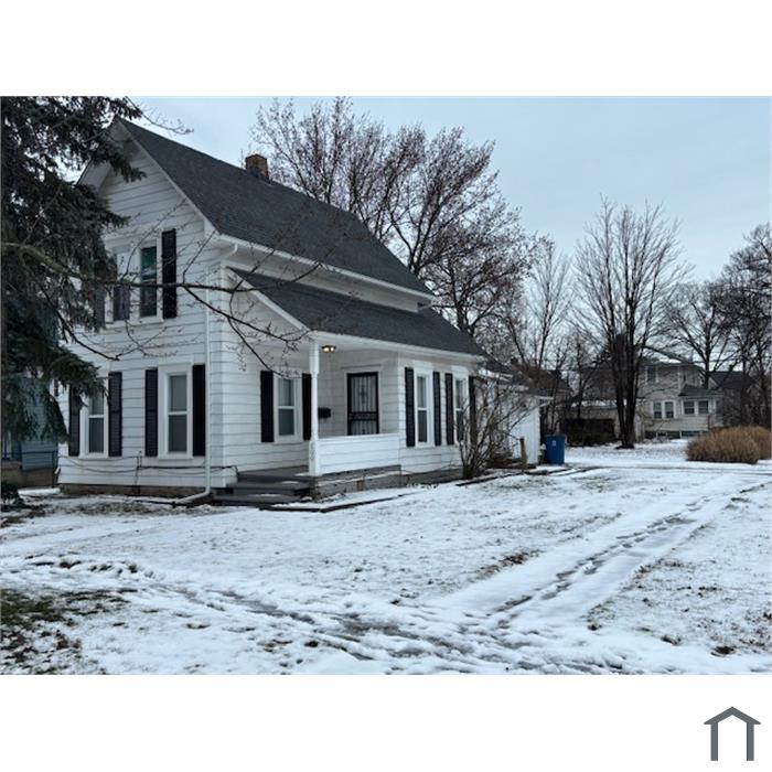 800 W 10th St