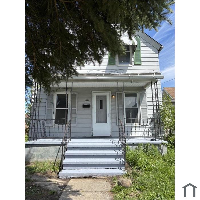 1337 Brownell Ave