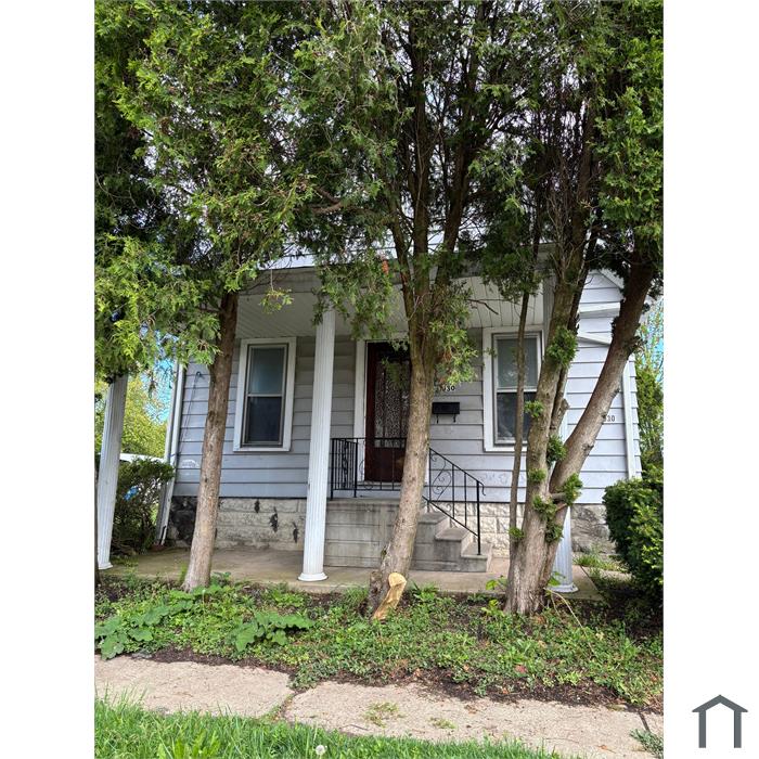 1030 W 17th St