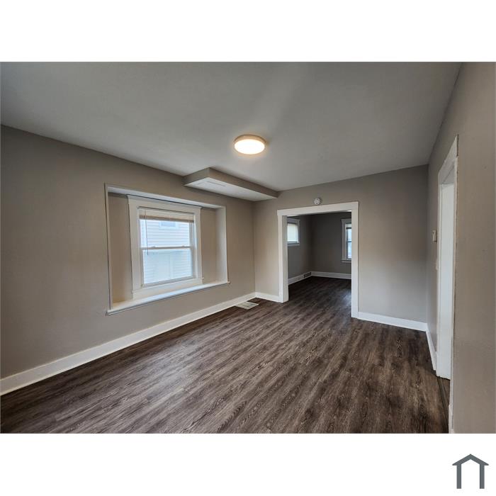 1344 W 93rd St