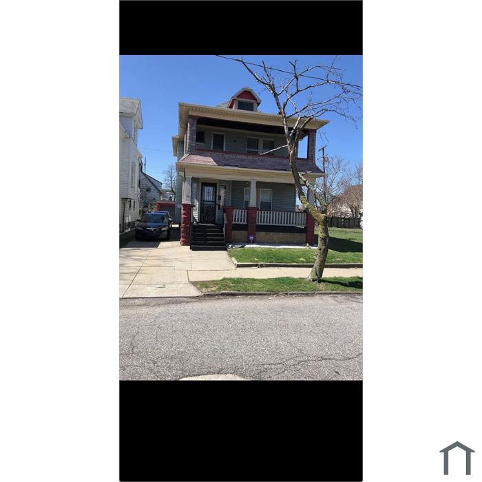 870 E 75th St