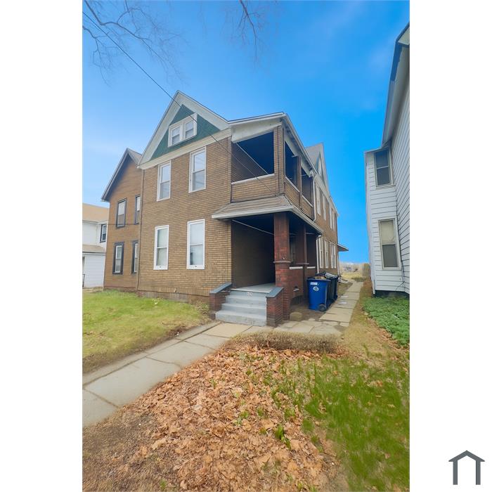 1419 E 47th St
