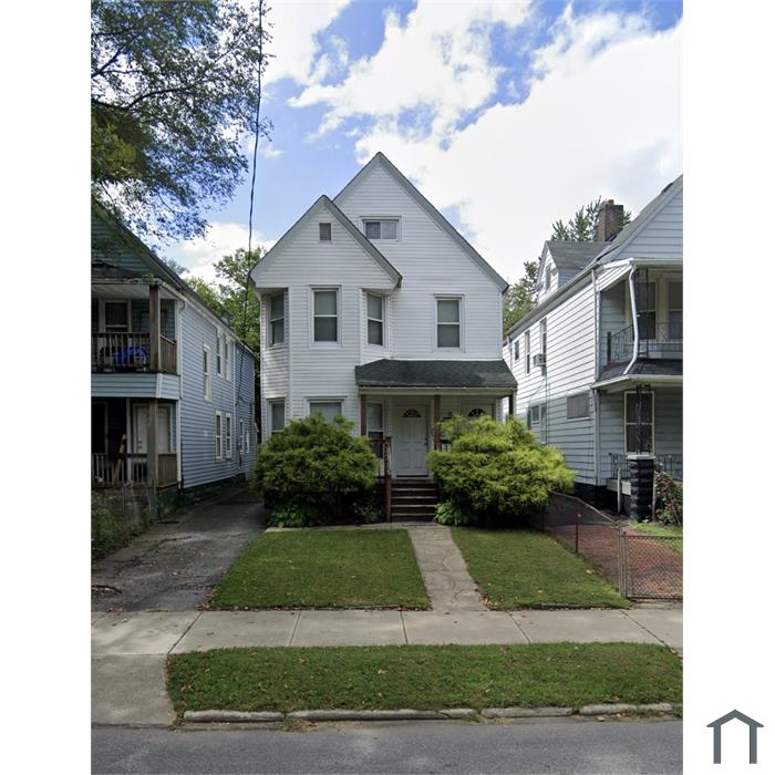Cedar-central neighborhood 