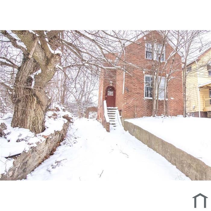 9521 Union Ave