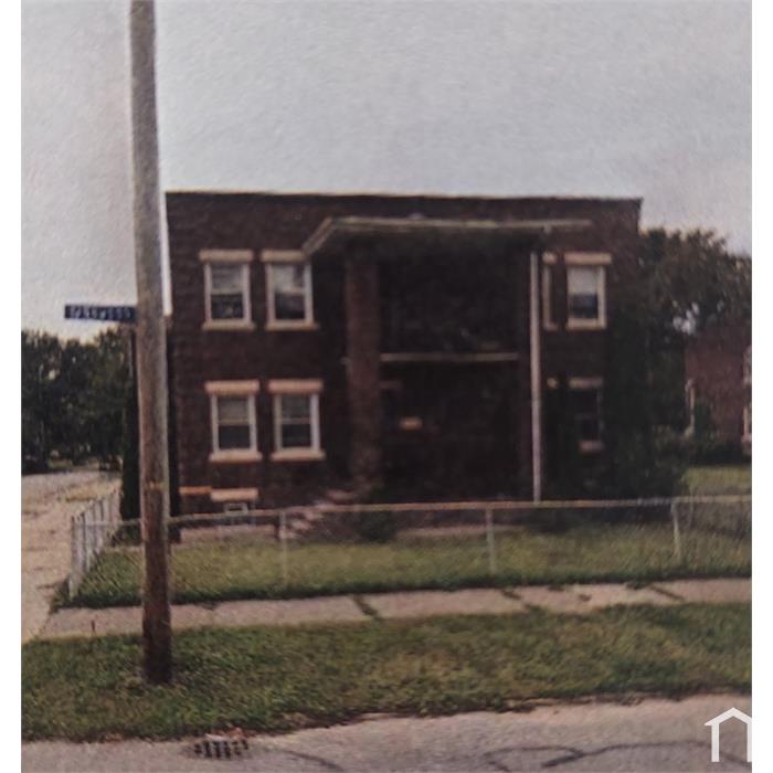 10833 Columbia Ave