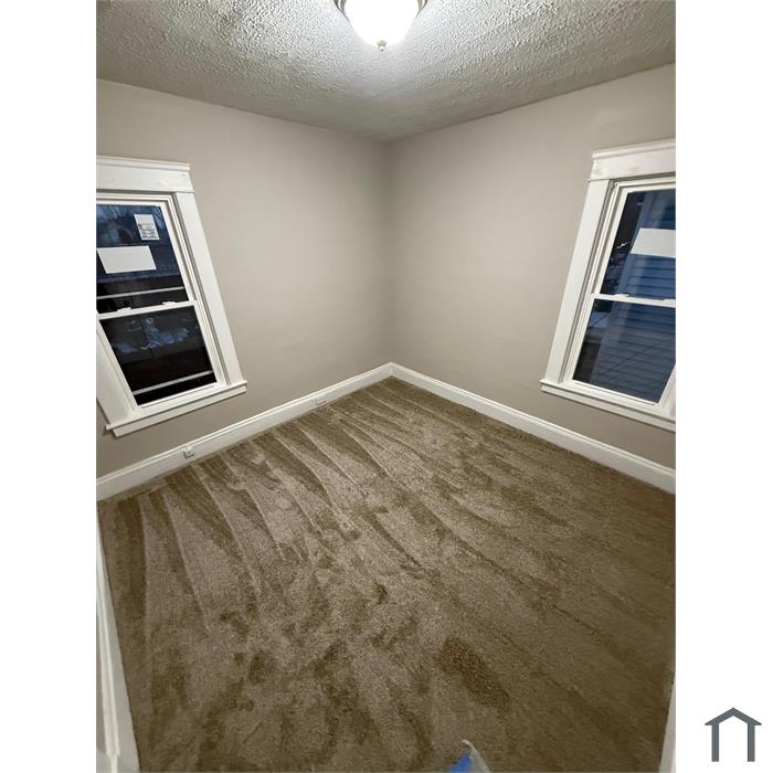 897 Alhambra Rd