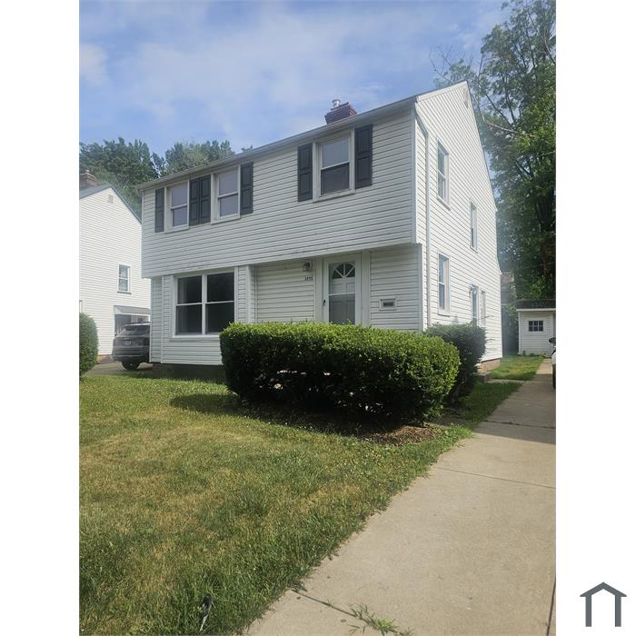 3898 Salisbury Rd