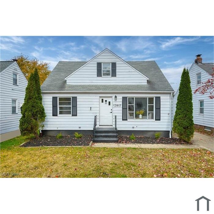 13917 Maple Leaf Dr