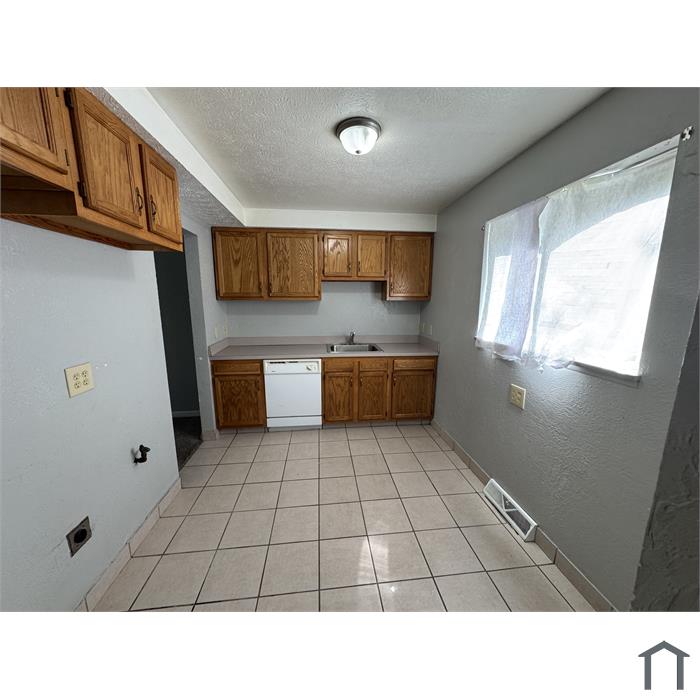 4943 Banbury Ct