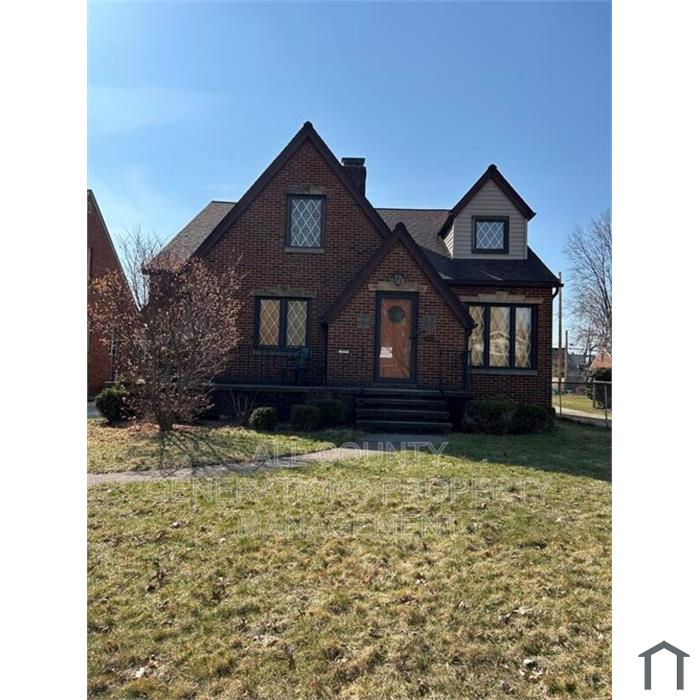 4435 Sheraton Dr