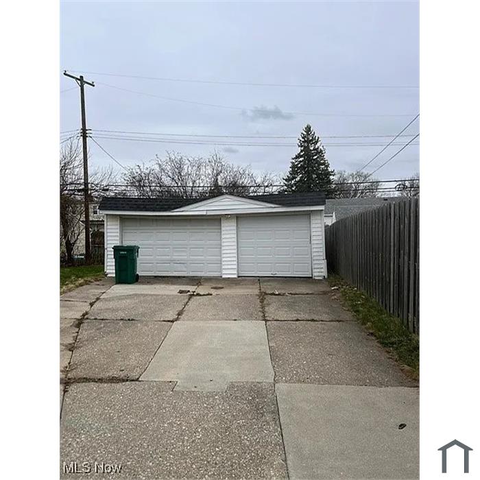 20698 Bowling Green Rd