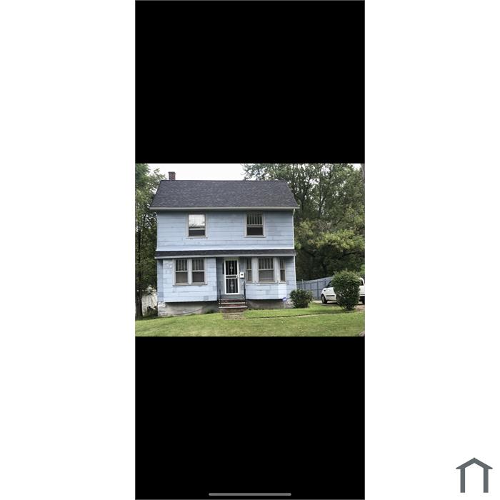 5047 Greenhurst Dr