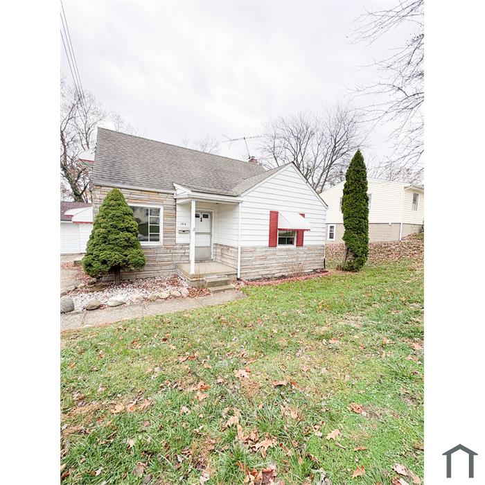 106 Selden Ave