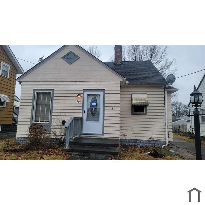 960 Jason Ave
